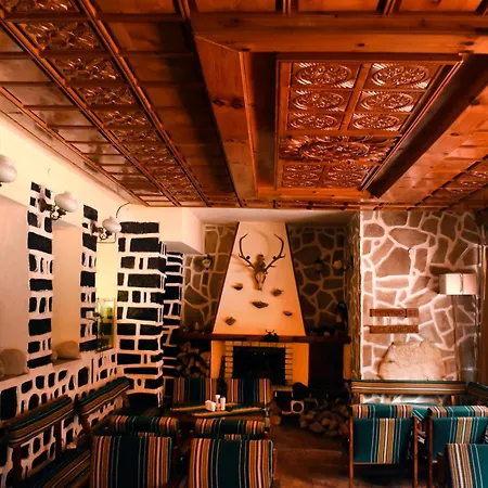 卡特琳娜滑雪酒店 班斯科