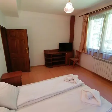 酒店 卡特琳娜滑雪酒店 2*