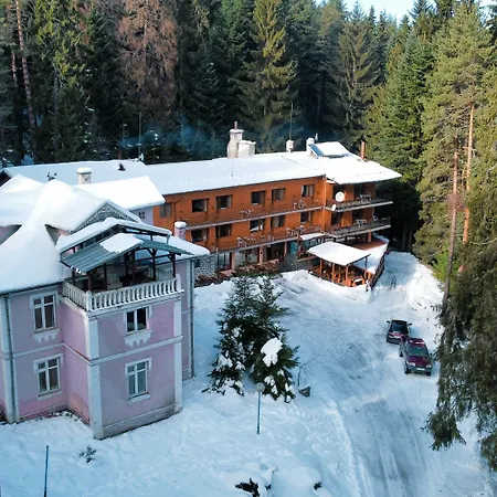 卡特琳娜滑雪酒店 2*