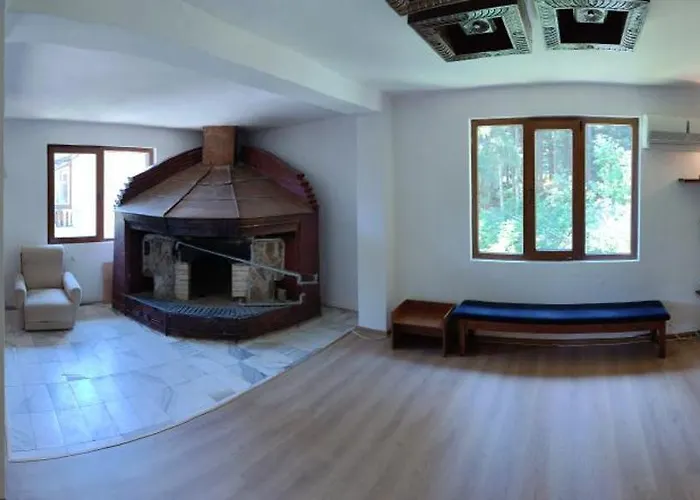 Хотел Katerina 2*